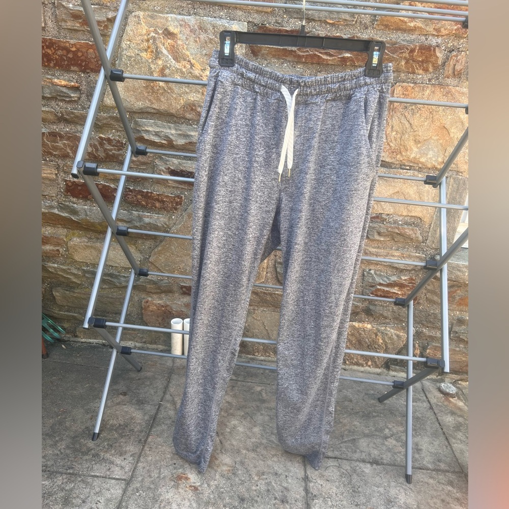 Vuori Men’s Pants M, EUC, straight leg